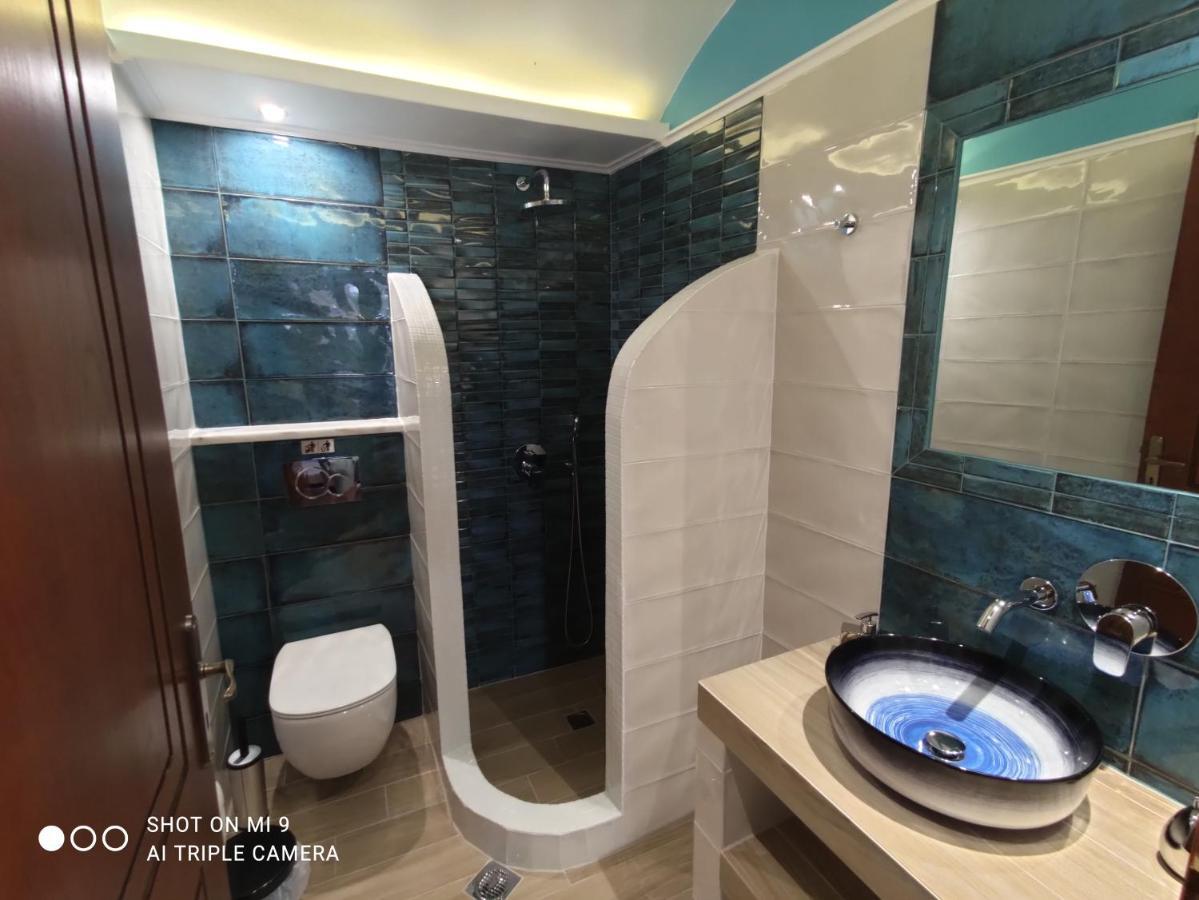 Leonidas Apartments Kamari  Ngoại thất bức ảnh