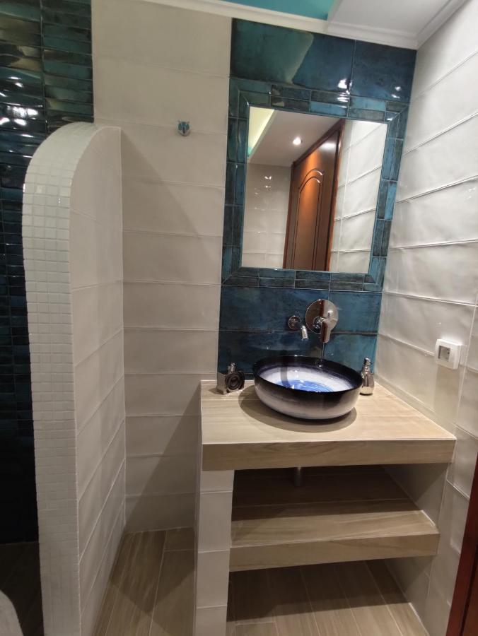 Leonidas Apartments Kamari  Ngoại thất bức ảnh